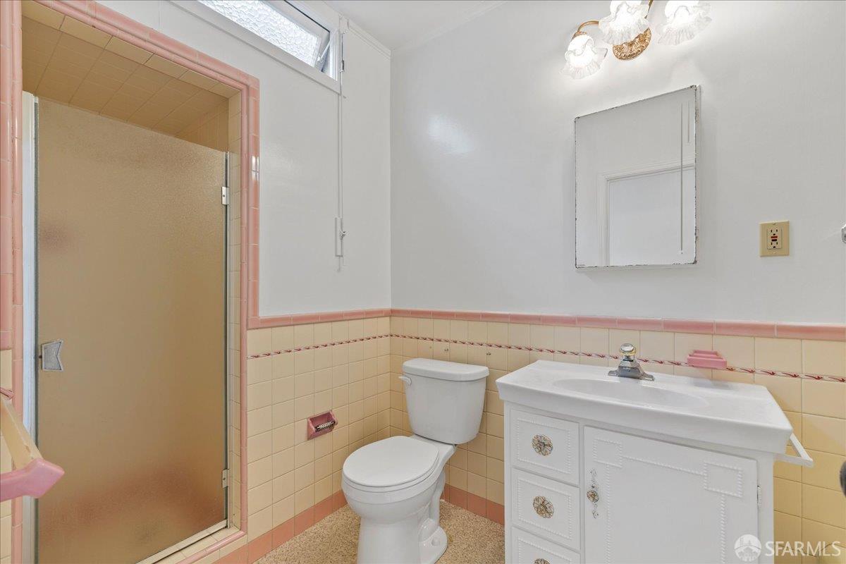 Detail Gallery Image 16 of 42 For 1735 28th Ave, San Francisco,  CA 94122 - 4 Beds | 2 Baths