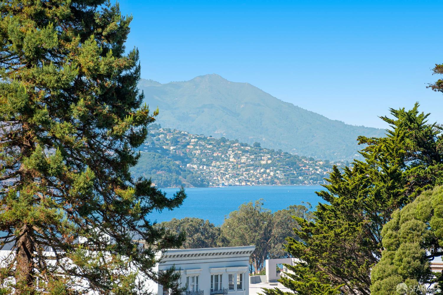 Detail Gallery Image 22 of 40 For 2363 Larkin St #34,  San Francisco,  CA 94109 - 2 Beds | 1 Baths