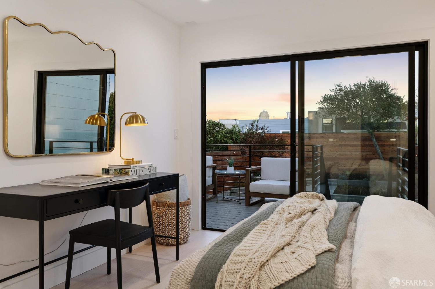 Detail Gallery Image 18 of 34 For 1726 30th Ave, San Francisco,  CA 94122 - 4 Beds | 4/1 Baths