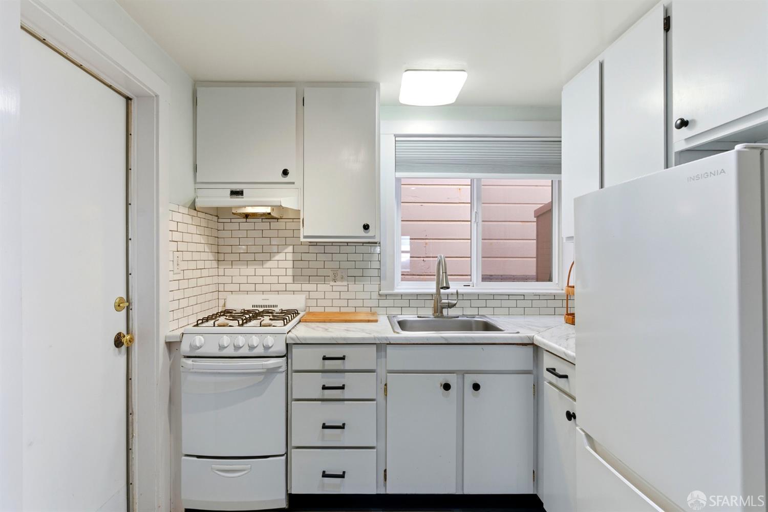 Detail Gallery Image 38 of 53 For 1501 46th Ave, San Francisco,  CA 94122 - 4 Beds | 3 Baths