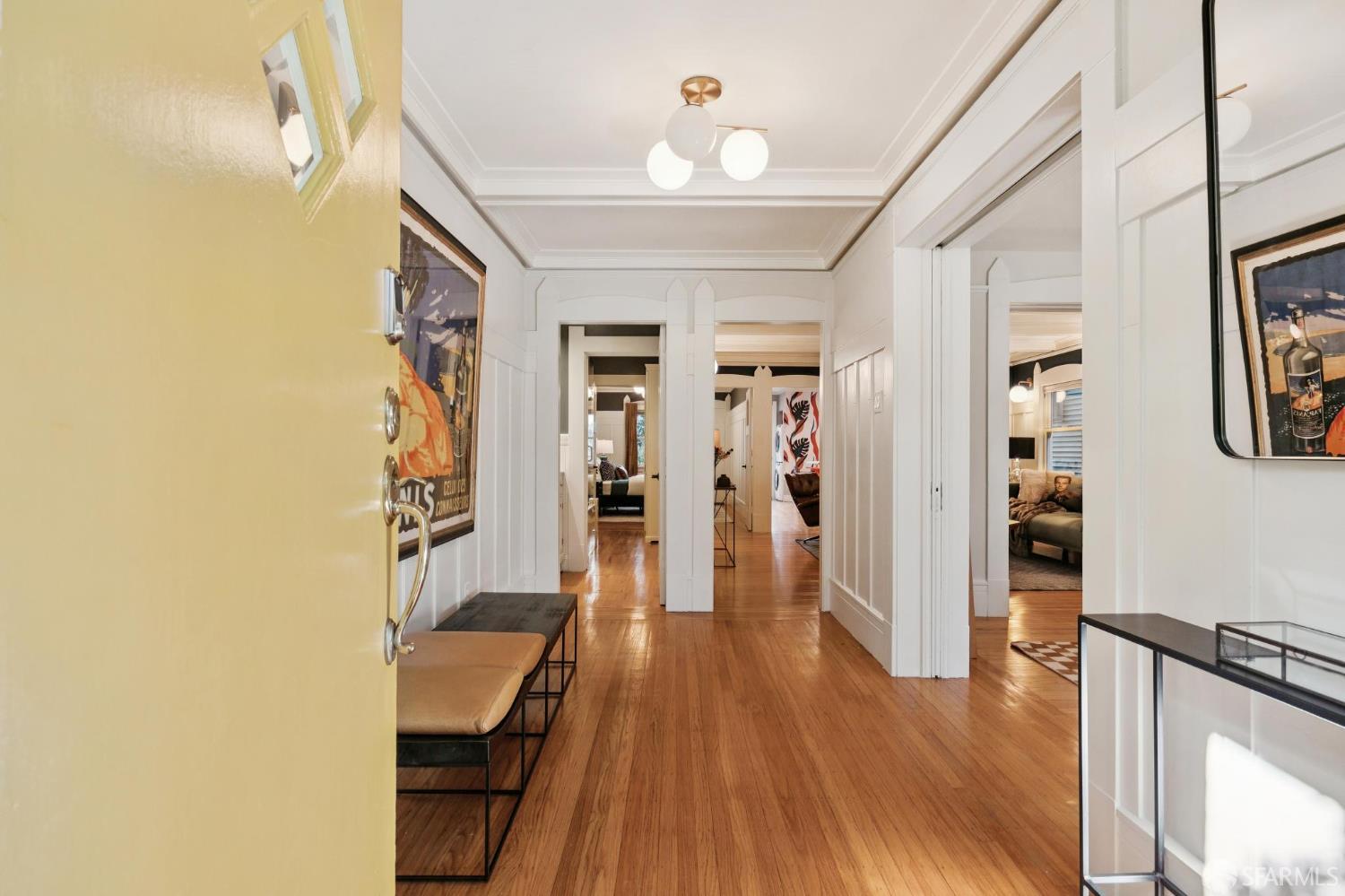 Photo #2: 425082183 Listing 
