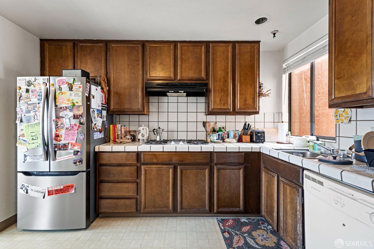 Detail Gallery Image 9 of 30 For 870 38th Ave, San Francisco,  CA 94121 - – Beds | – Baths