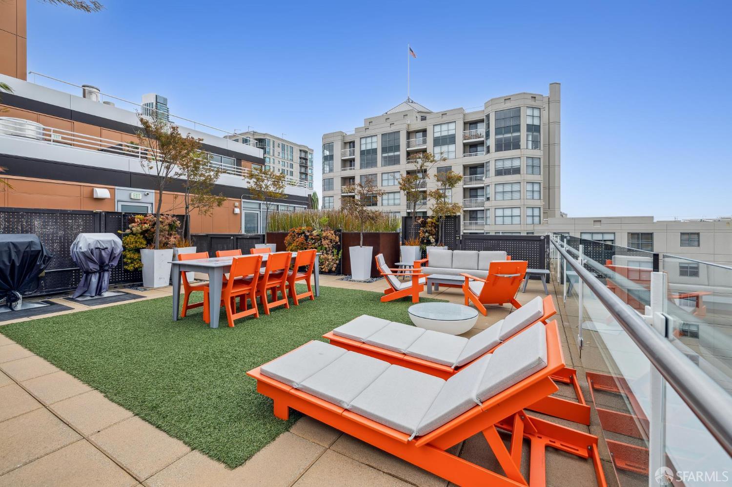 Detail Gallery Image 35 of 44 For 72 S Townsend St #806,  San Francisco,  CA 94107 - 2 Beds | 2 Baths