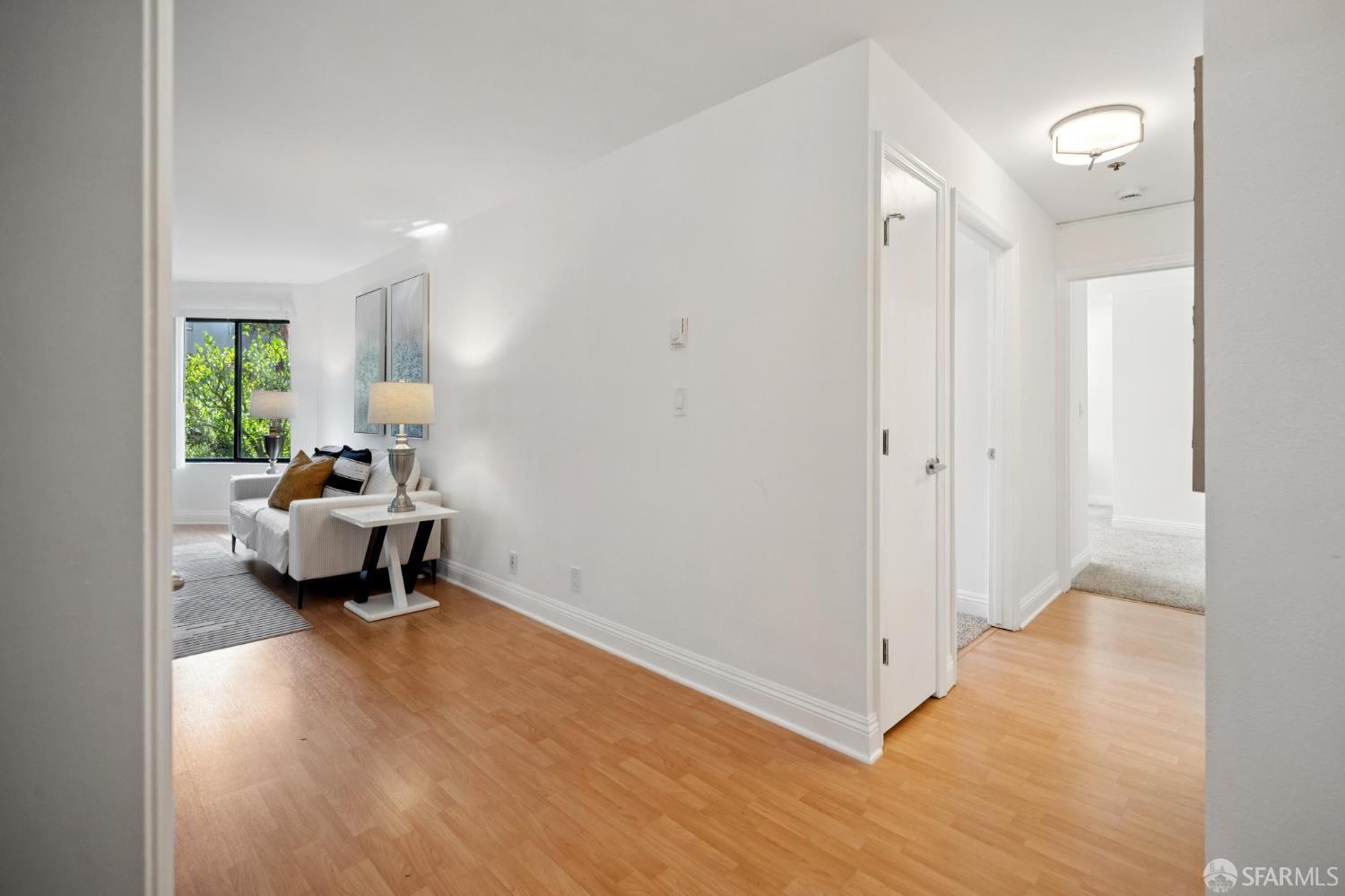 Photo #20: 425065655 Listing: Photo #20
