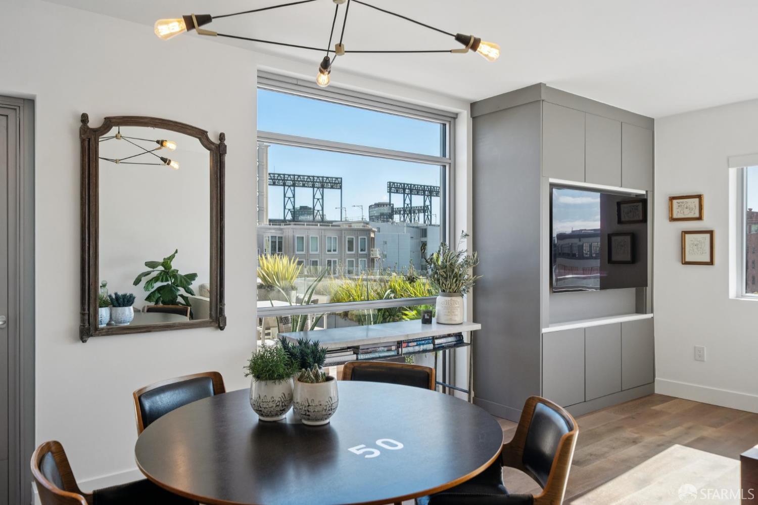 Detail Gallery Image 8 of 44 For 72 S Townsend St #806,  San Francisco,  CA 94107 - 2 Beds | 2 Baths