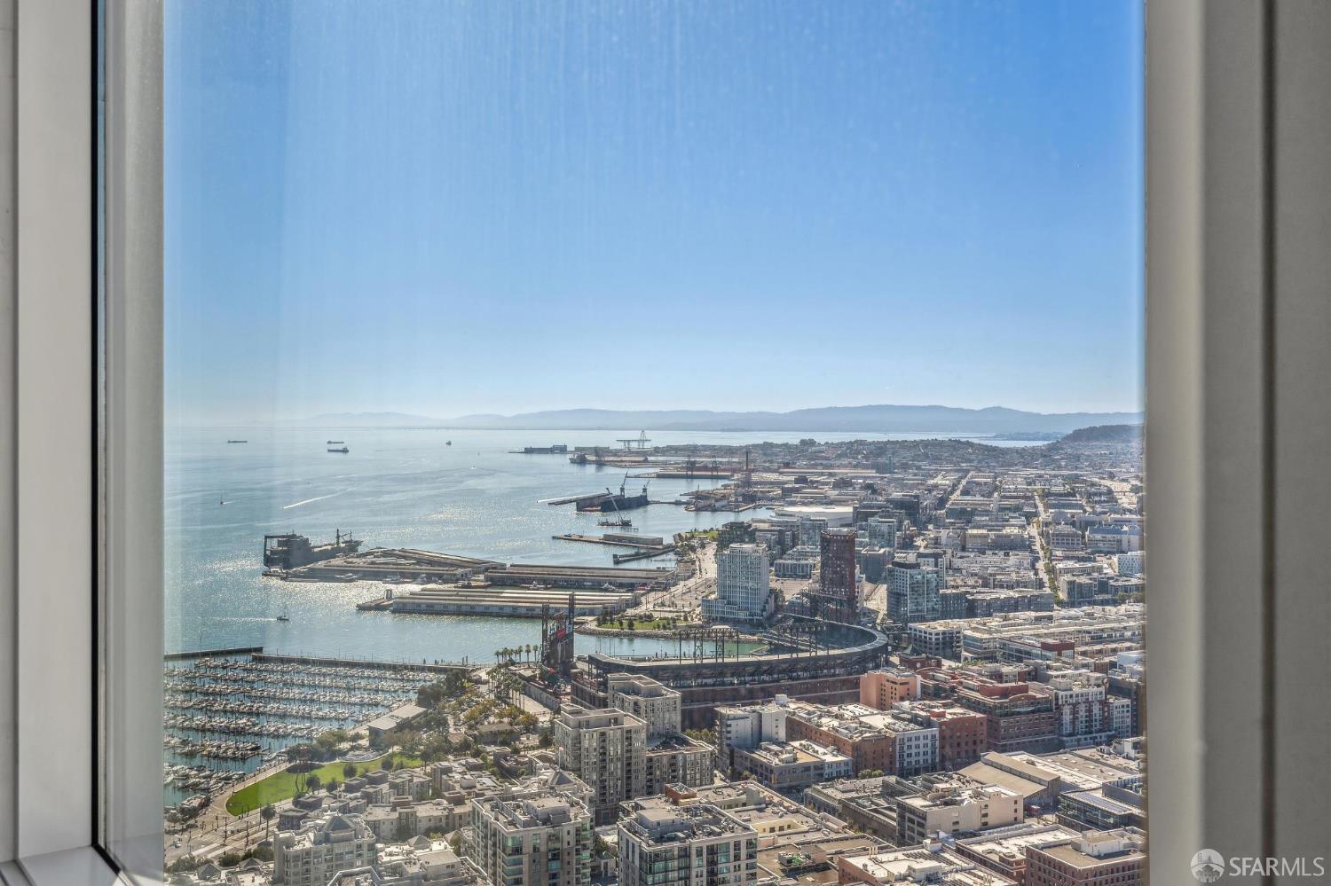 Detail Gallery Image 29 of 56 For 425 1st St #5404,  San Francisco,  CA 94105 - 2 Beds | 2 Baths