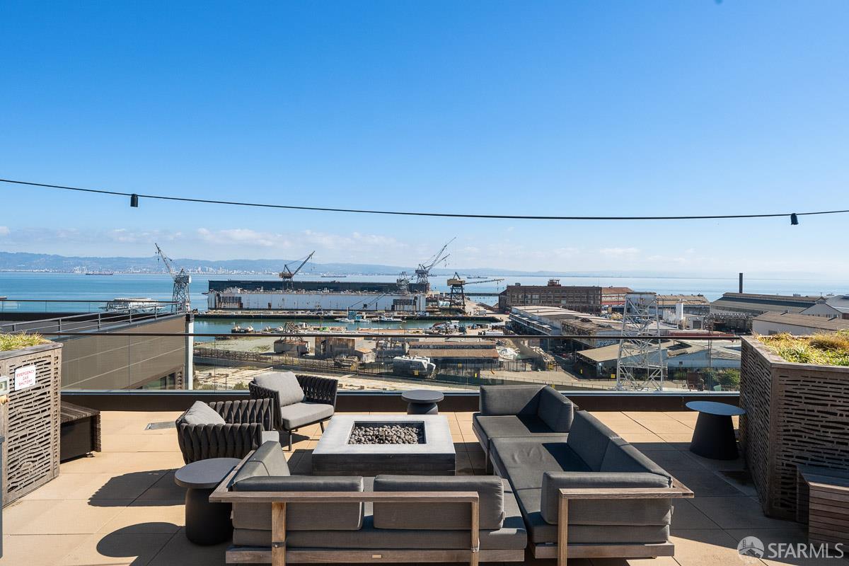 Photo #19: 425076052 Listing: Photo #19