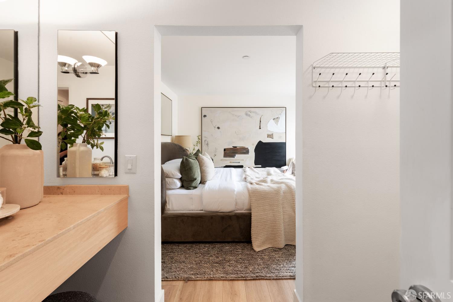 Photo #23: 425081833 Listing: Photo #23