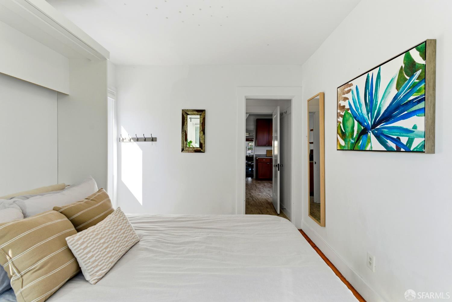 Detail Gallery Image 17 of 53 For 1501 46th Ave, San Francisco,  CA 94122 - 4 Beds | 3 Baths