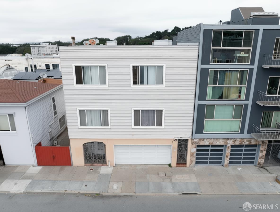 1346 Judah Street, San Francisco