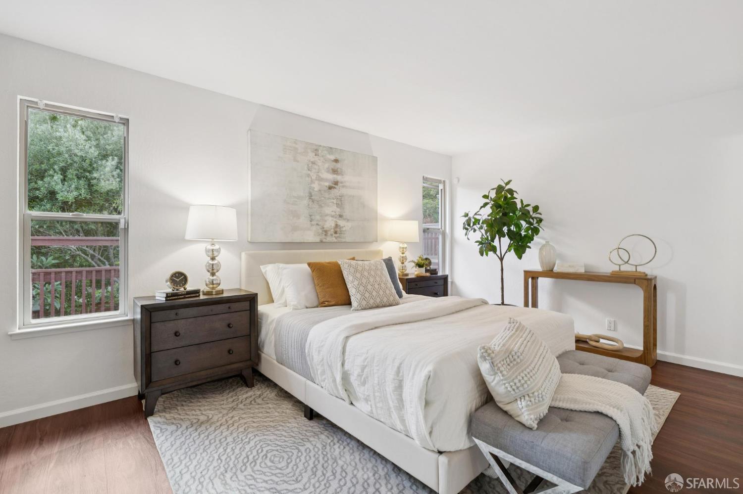 Detail Gallery Image 14 of 35 For 1 Cape Breton Ct, Pacifica,  CA 94044 - 4 Beds | 2 Baths