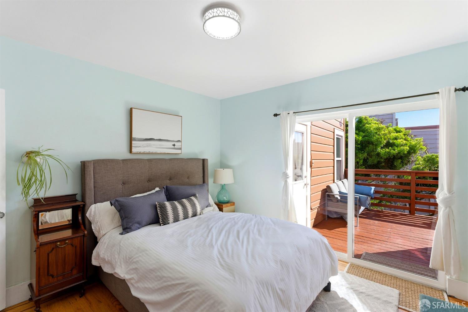 Detail Gallery Image 21 of 53 For 1501 46th Ave, San Francisco,  CA 94122 - 4 Beds | 3 Baths