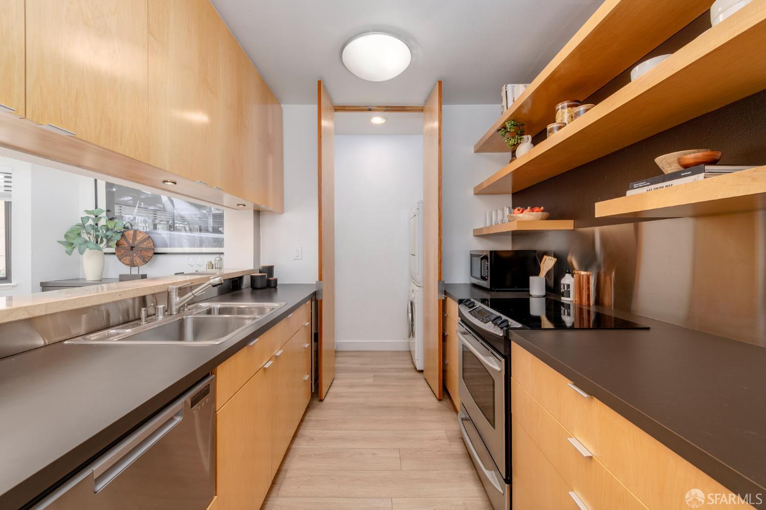 Photo #14: 425081833 Listing: Photo #14