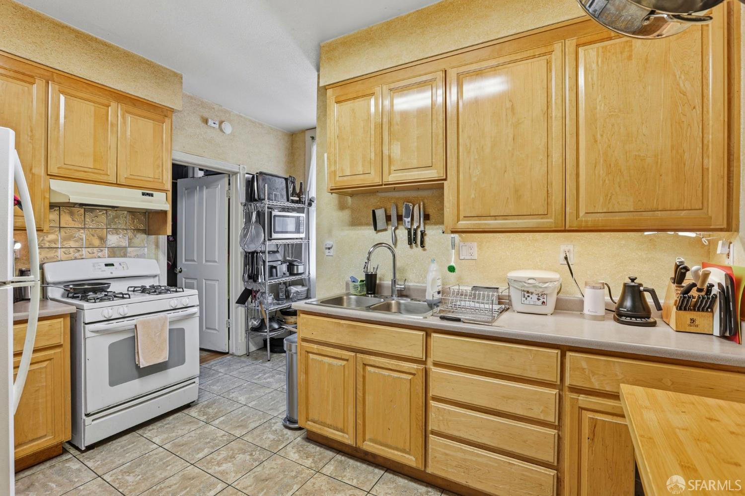 Detail Gallery Image 9 of 14 For 1451 Hayes St, San Francisco,  CA 94117 - – Beds | – Baths