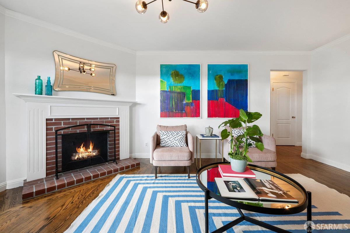 Detail Gallery Image 5 of 28 For 4190 Folsom St, San Francisco,  CA 94110 - 3 Beds | 2 Baths