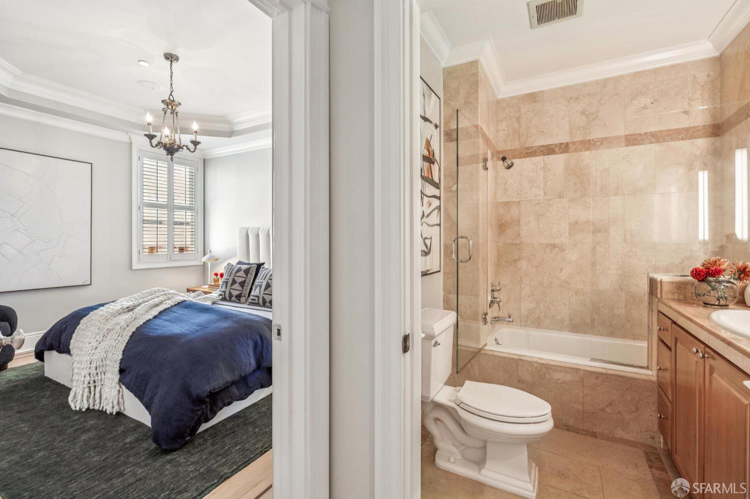 Detail Gallery Image 24 of 93 For 729 Douglass St, San Francisco,  CA 94114 - – Beds | – Baths