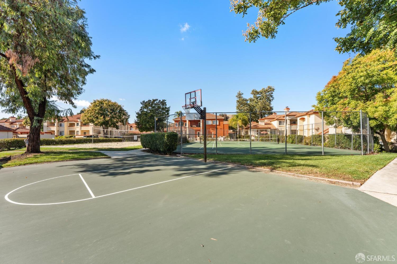 Detail Gallery Image 44 of 50 For 7063 Dublin Meadows St #H,  Dublin,  CA 94568 - 3 Beds | 2 Baths