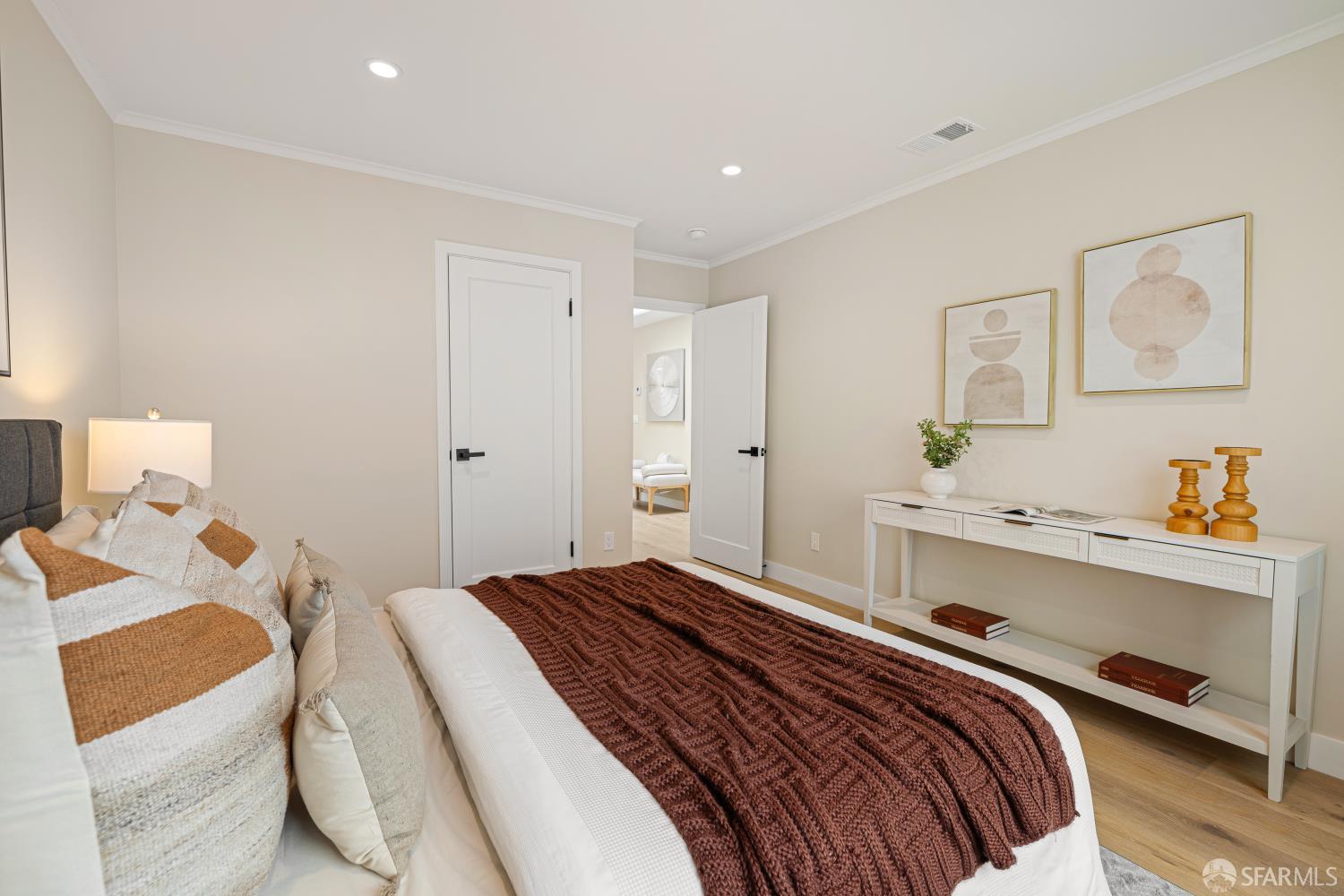 Detail Gallery Image 31 of 69 For 537 Russia Ave, San Francisco,  CA 94112 - 3 Beds | 2 Baths