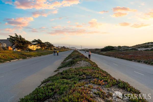 Detail Gallery Image 27 of 53 For 3400 Vicente St, San Francisco,  CA 94116 - 3 Beds | 2 Baths