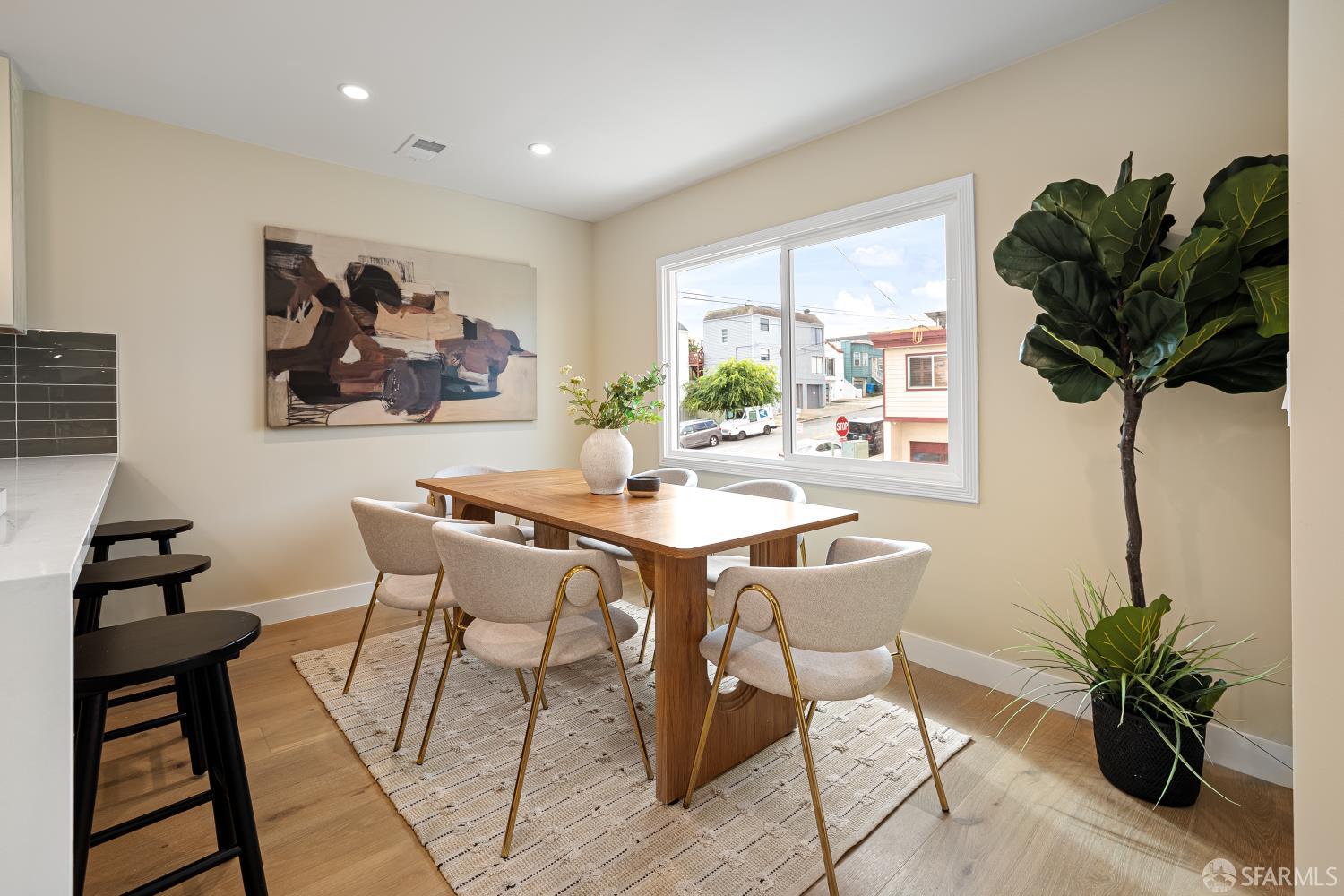 Detail Gallery Image 16 of 69 For 537 Russia Ave, San Francisco,  CA 94112 - 3 Beds | 2 Baths