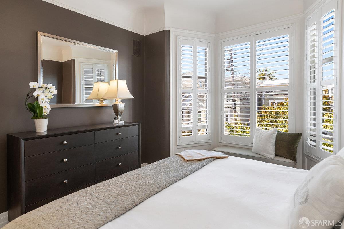 Photo #7: 425081590 Listing: Photo #7