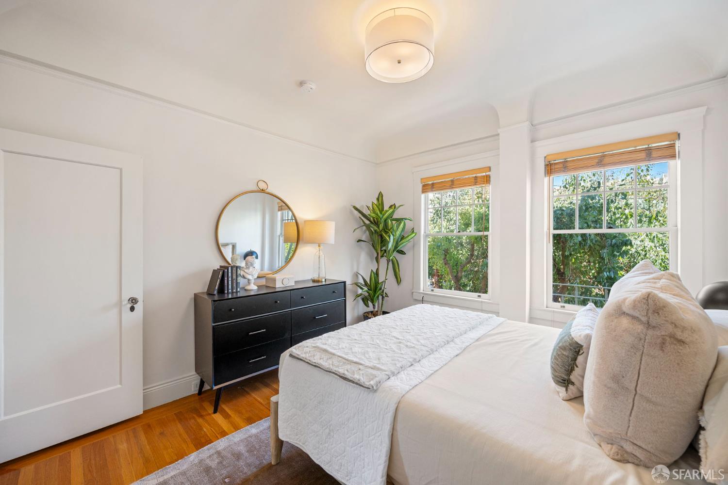 Detail Gallery Image 28 of 40 For 2363 Larkin St #34,  San Francisco,  CA 94109 - 2 Beds | 1 Baths