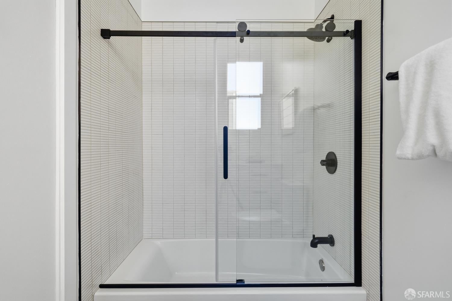 Detail Gallery Image 17 of 66 For 573 Connecticut St, San Francisco,  CA 94107 - – Beds | – Baths