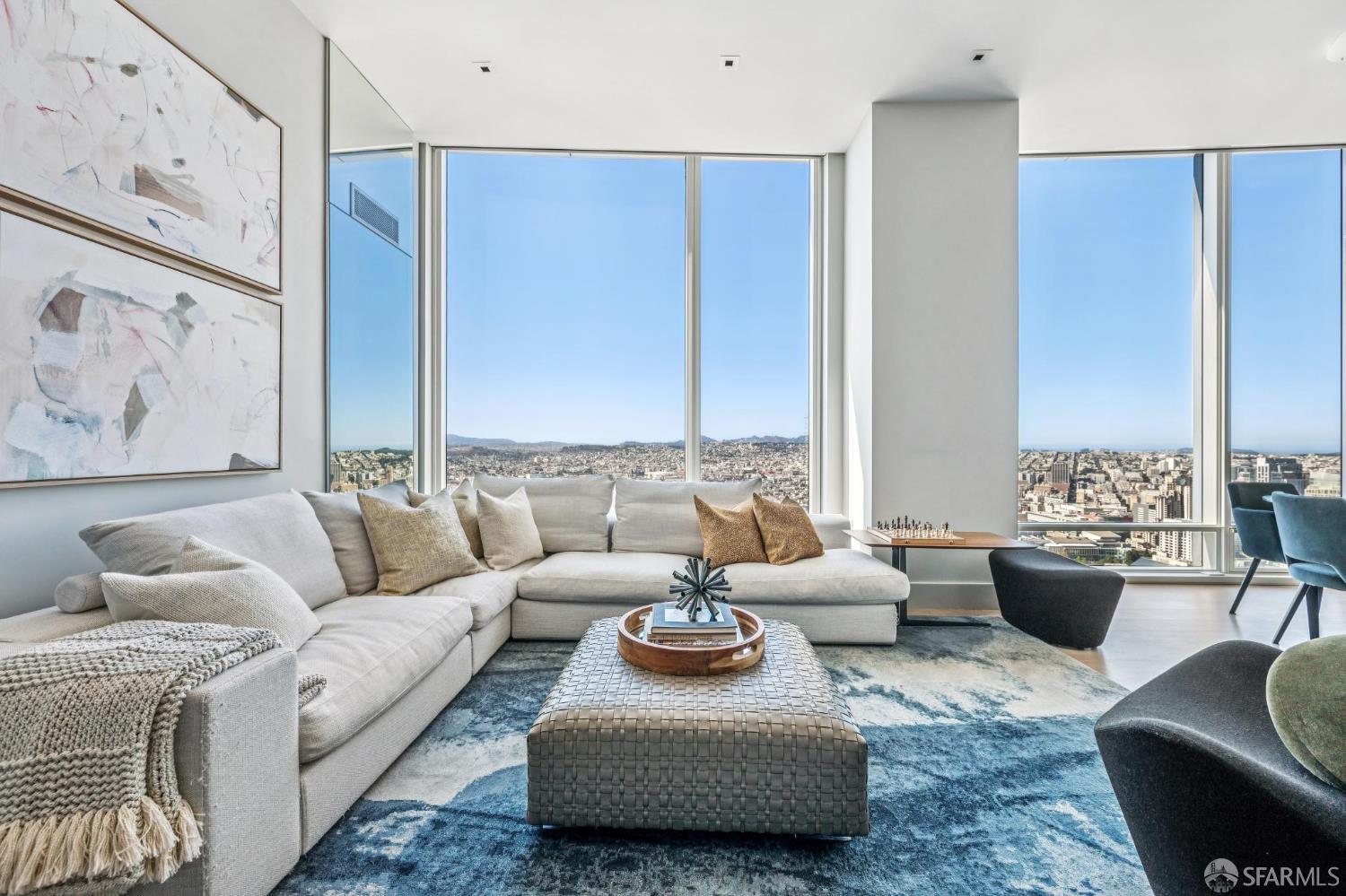 Detail Gallery Image 3 of 56 For 425 1st St #5404,  San Francisco,  CA 94105 - 2 Beds | 2 Baths