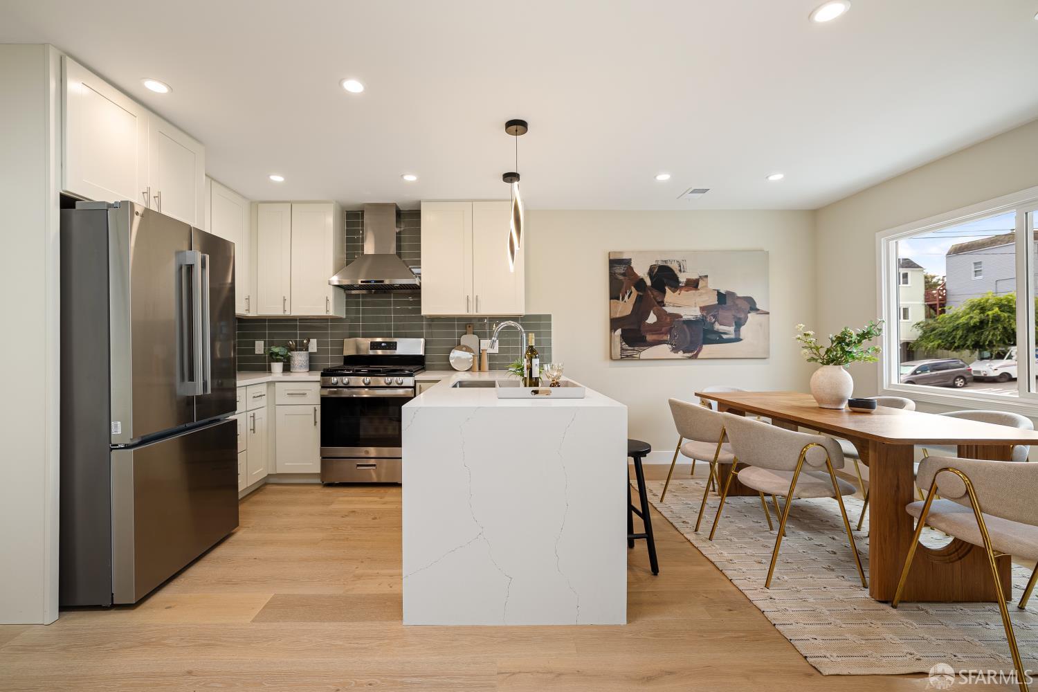 Detail Gallery Image 13 of 69 For 537 Russia Ave, San Francisco,  CA 94112 - 3 Beds | 2 Baths