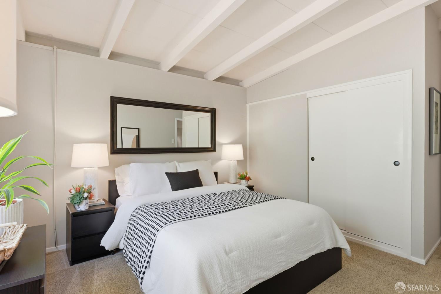 Detail Gallery Image 32 of 41 For 656 Pebble Dr, El Sobrante,  CA 94803 - 3 Beds | 2 Baths