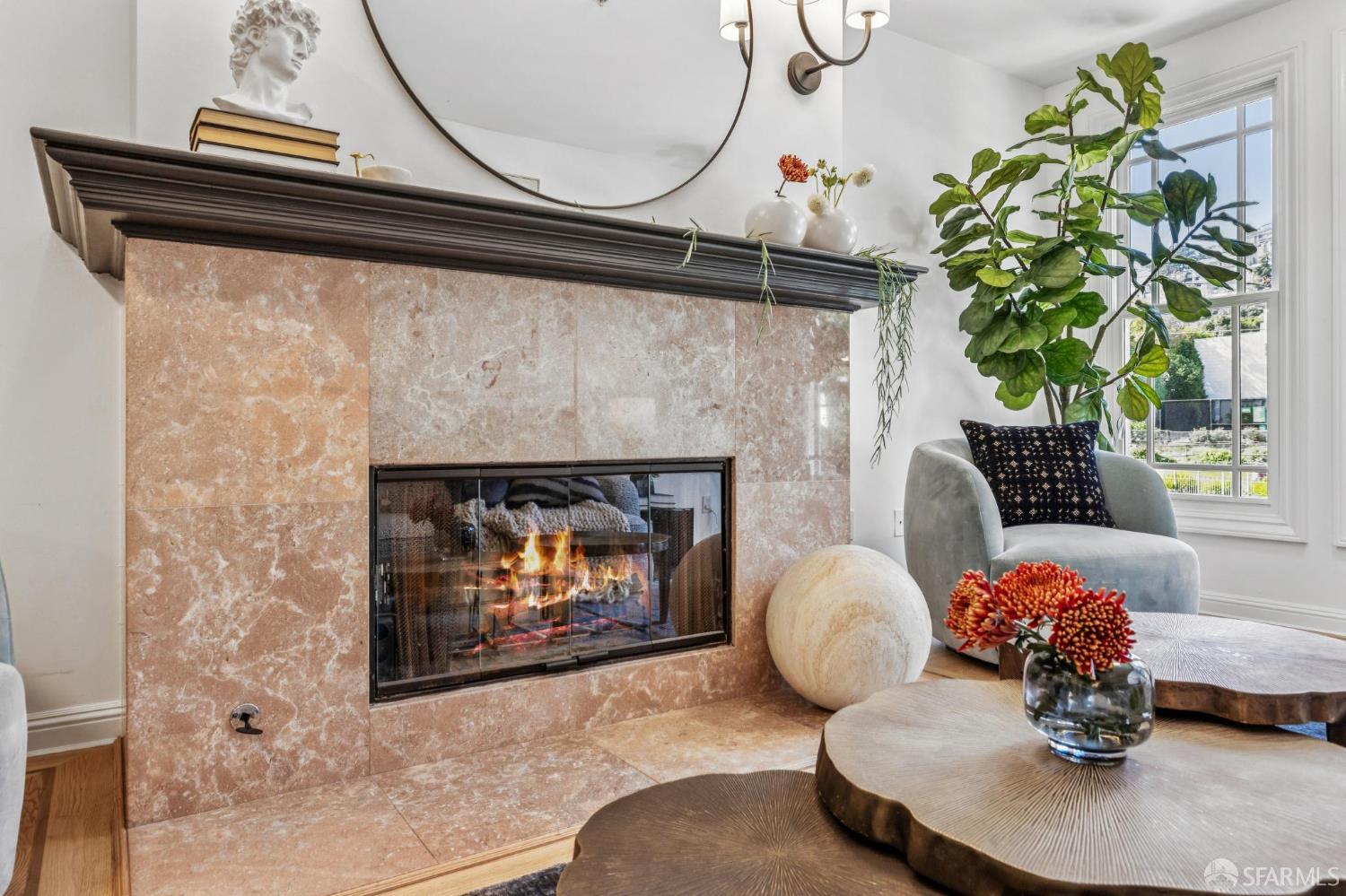 Detail Gallery Image 14 of 74 For 729 Douglass St a,  San Francisco,  CA 94114 - 3 Beds | 3 Baths