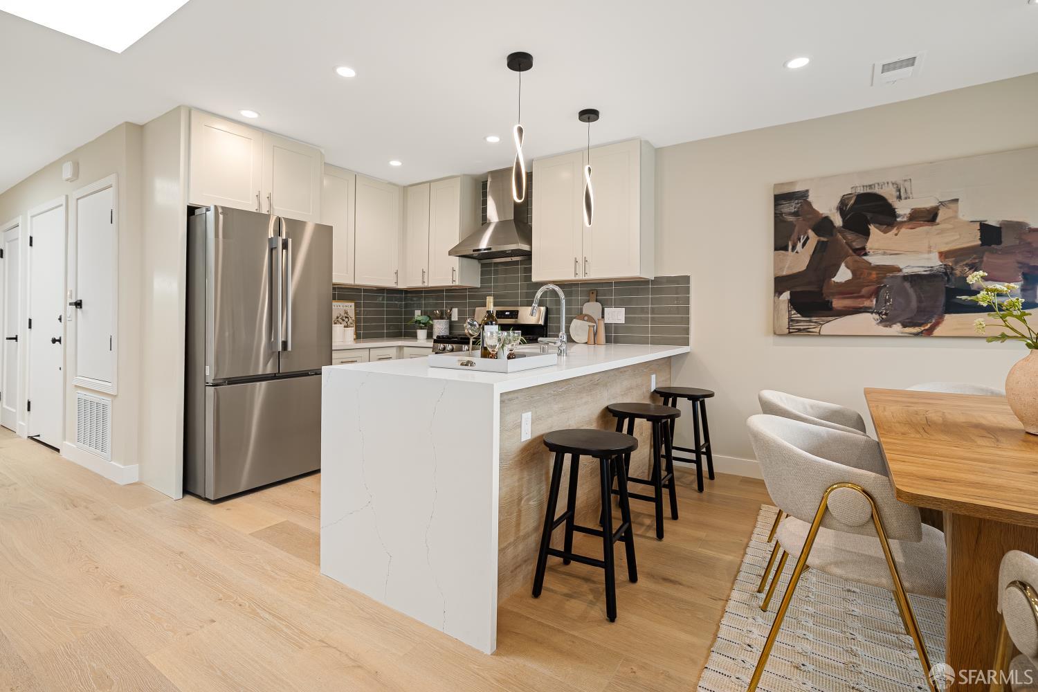 Detail Gallery Image 15 of 69 For 537 Russia Ave, San Francisco,  CA 94112 - 3 Beds | 2 Baths