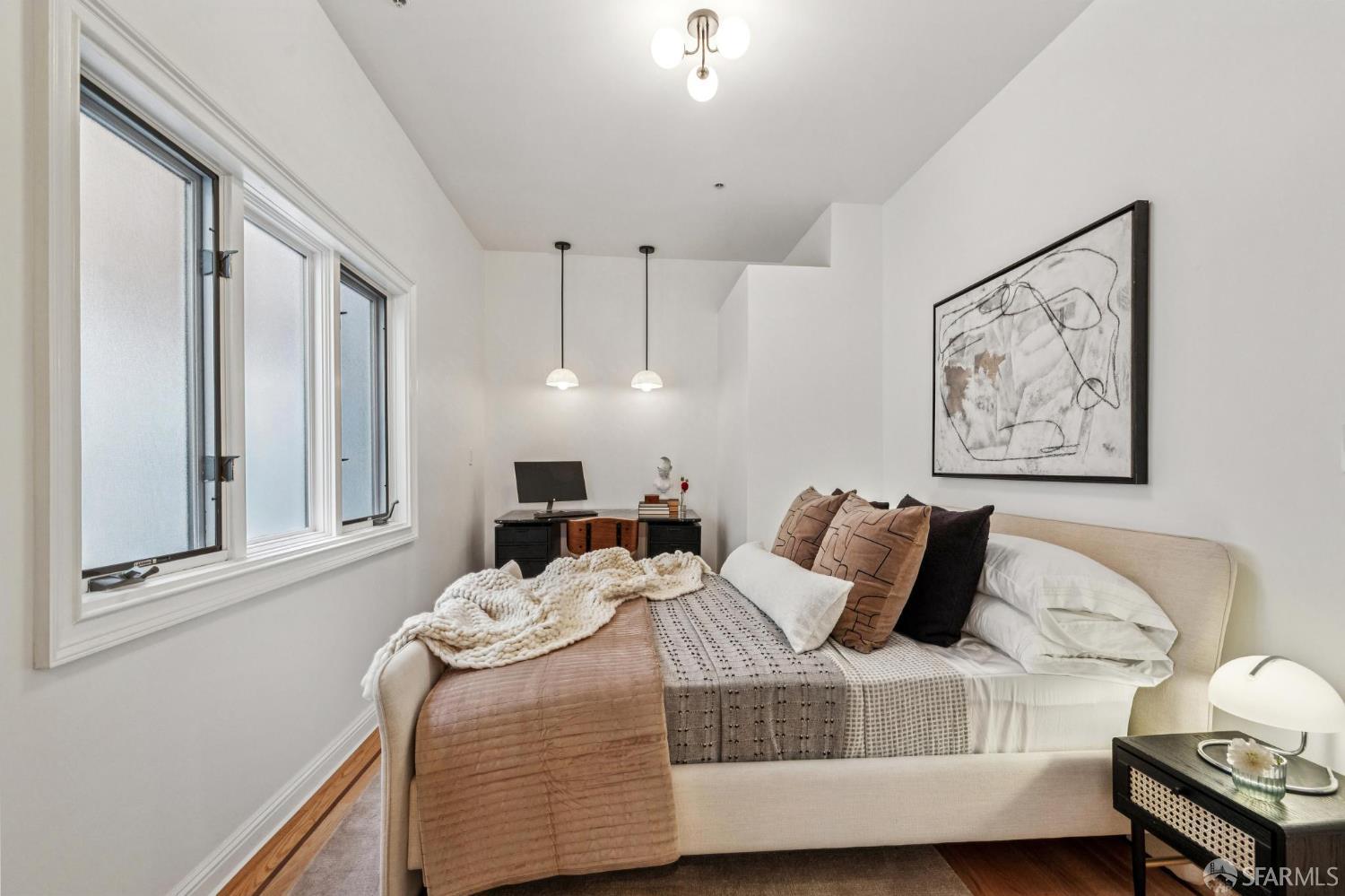 Detail Gallery Image 37 of 74 For 729 Douglass St a,  San Francisco,  CA 94114 - 3 Beds | 3 Baths