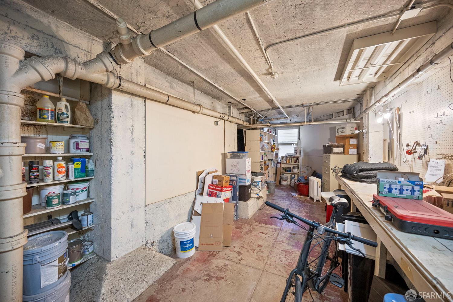 Detail Gallery Image 35 of 40 For 2363 Larkin St #34,  San Francisco,  CA 94109 - 2 Beds | 1 Baths