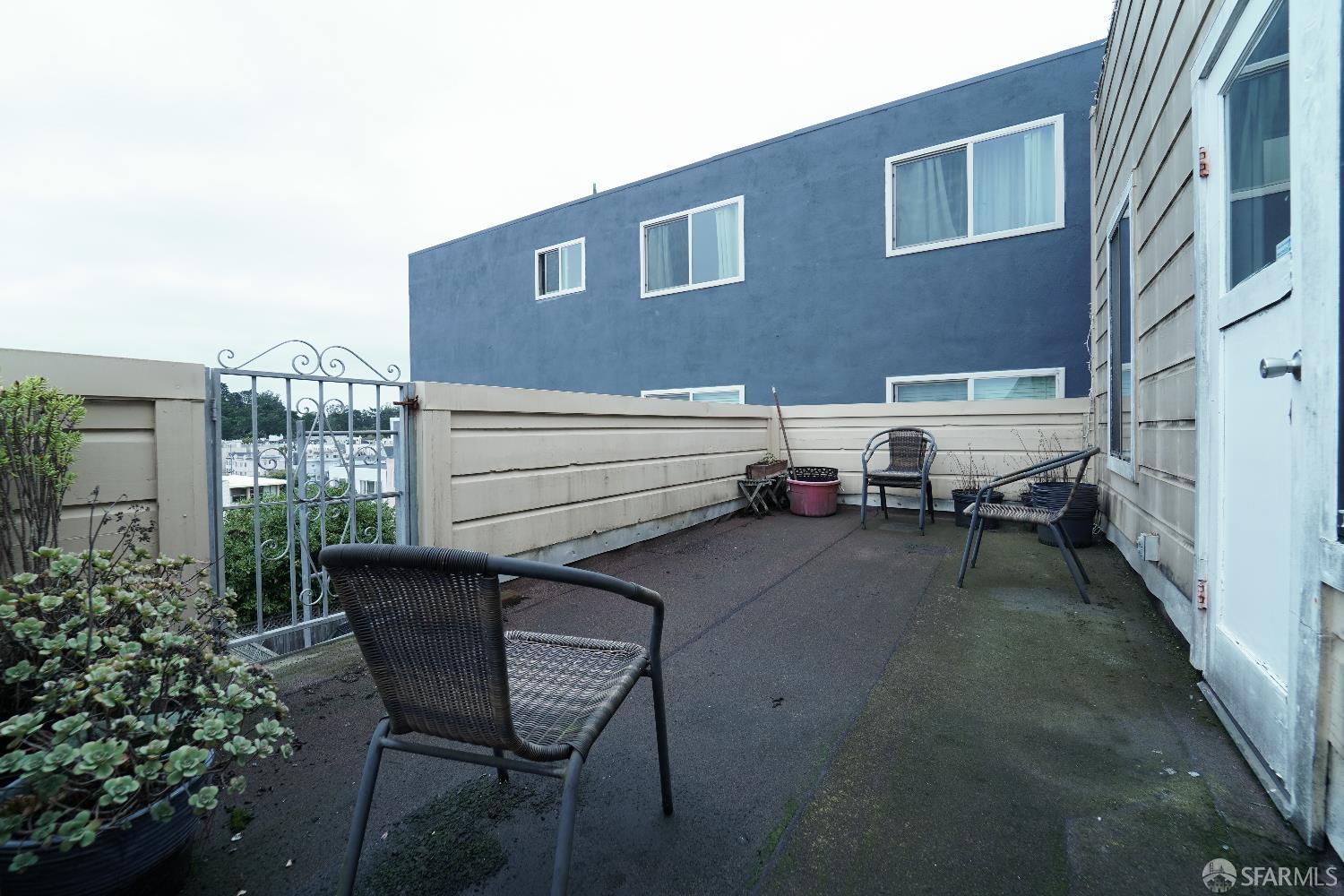 Detail Gallery Image 6 of 52 For 1346 Judah St, San Francisco,  CA 94122 - – Beds | – Baths