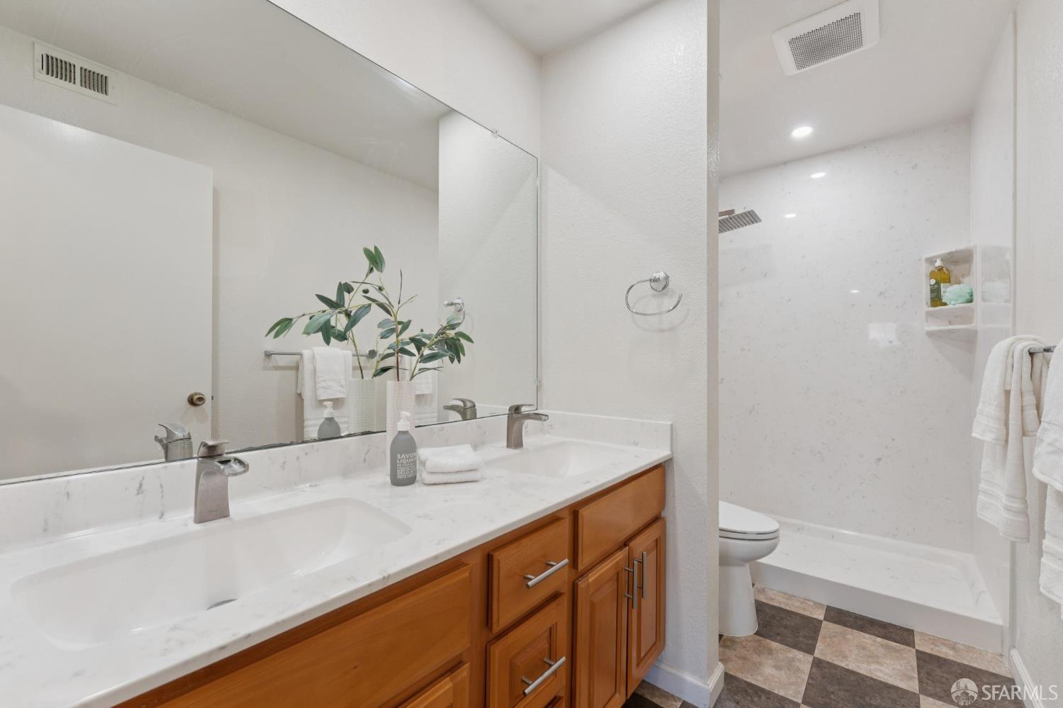 Detail Gallery Image 24 of 50 For 7063 Dublin Meadows St #H,  Dublin,  CA 94568 - 3 Beds | 2 Baths