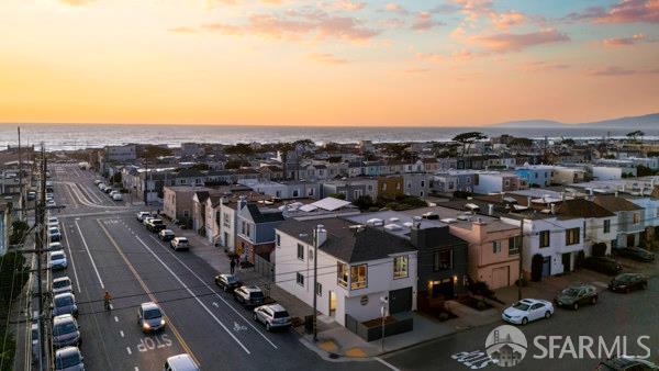 Detail Gallery Image 45 of 53 For 3400 Vicente St, San Francisco,  CA 94116 - 3 Beds | 2 Baths