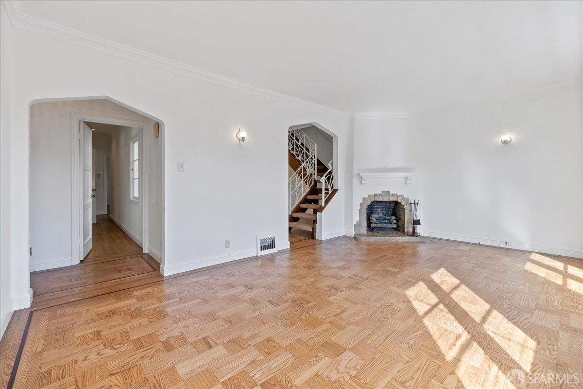 Detail Gallery Image 6 of 42 For 1735 28th Ave, San Francisco,  CA 94122 - 4 Beds | 2 Baths