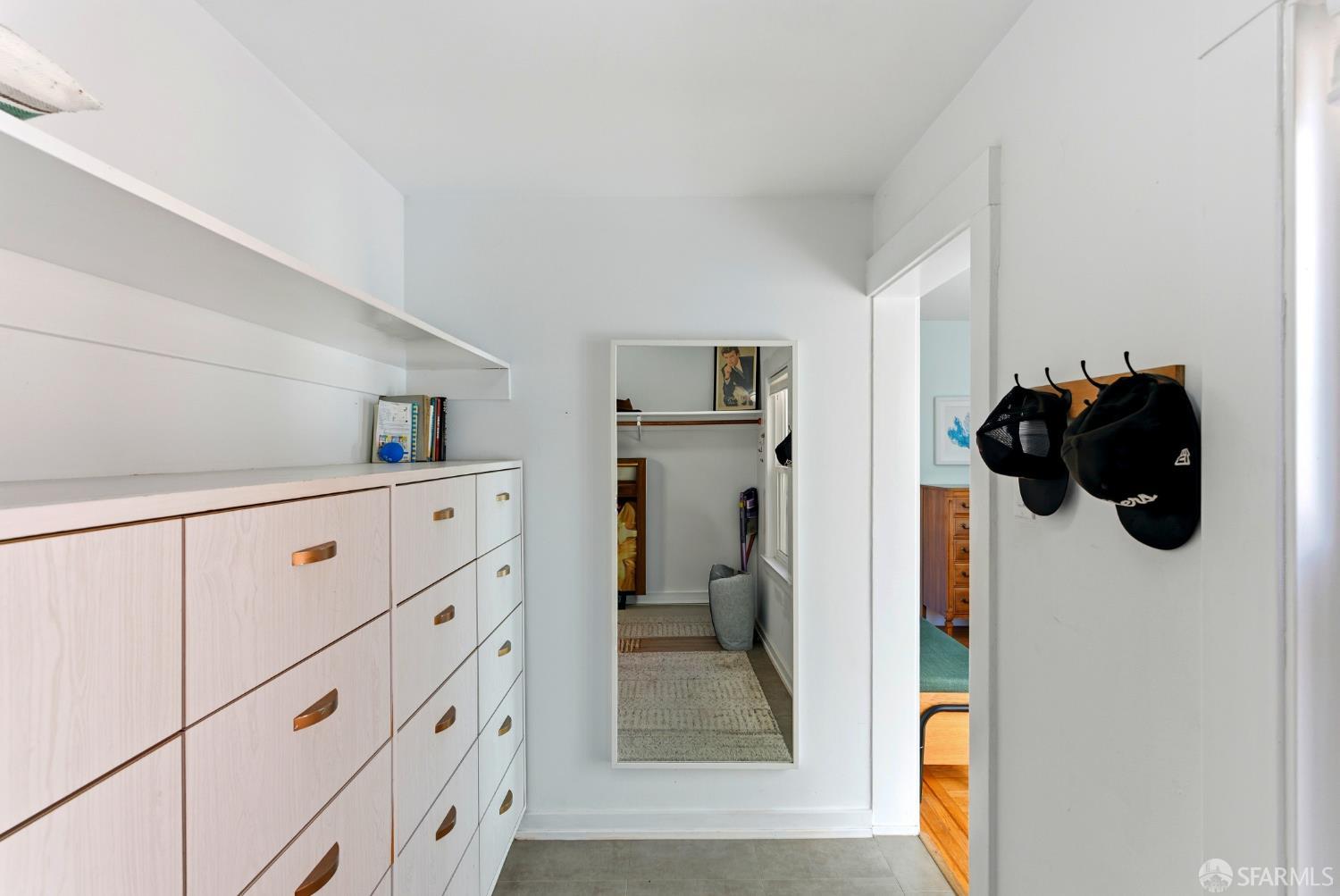 Detail Gallery Image 25 of 51 For 4201 Kirkham St, San Francisco,  CA 94122 - – Beds | – Baths