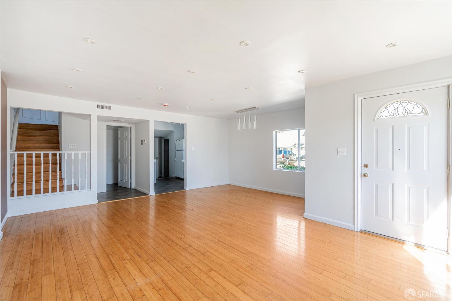 Detail Gallery Image 8 of 43 For 2489 20th St, San Pablo,  CA 94806 - 3 Beds | 1/1 Baths