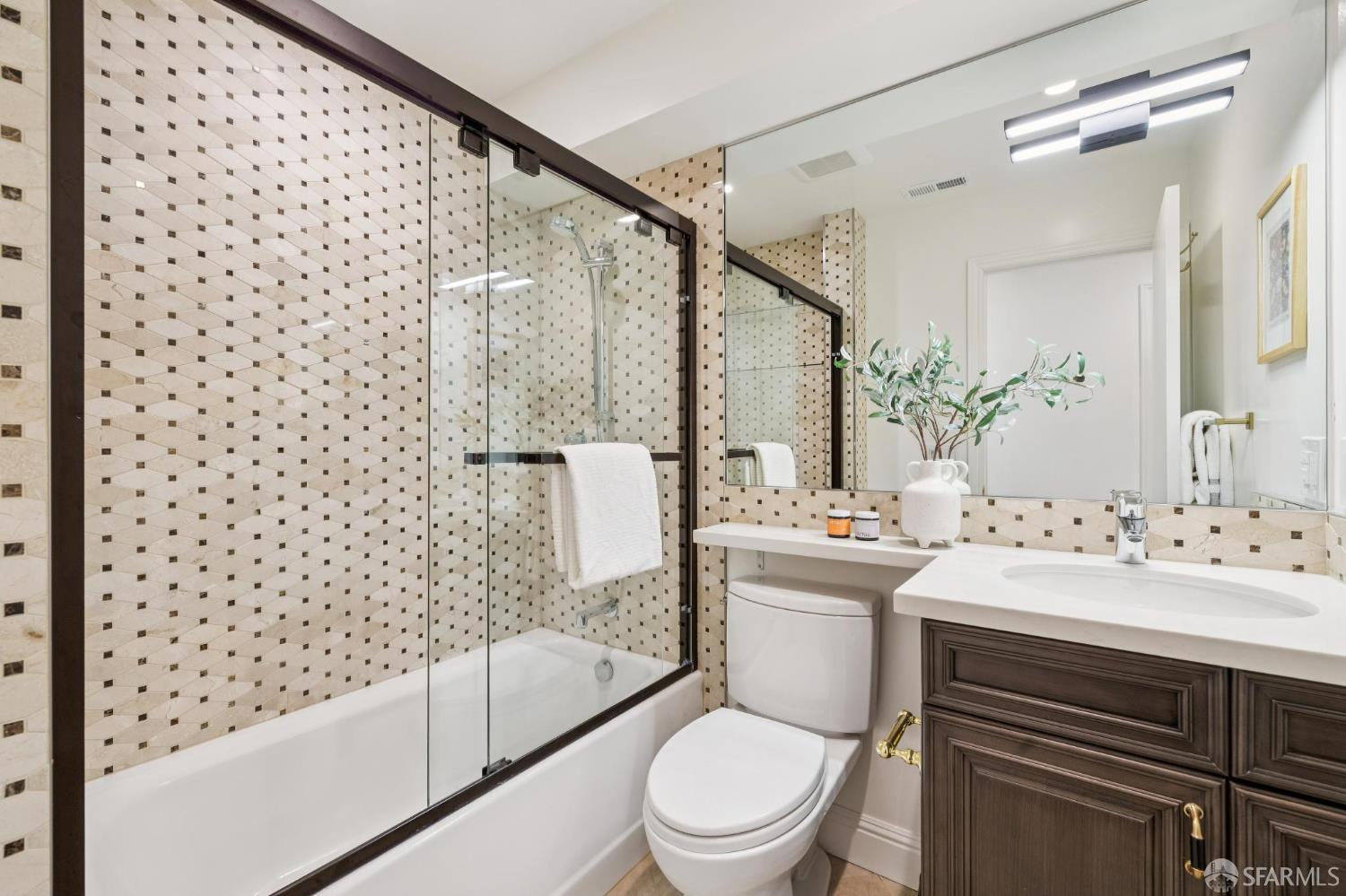 Detail Gallery Image 50 of 61 For 1675 29th Ave, San Francisco,  CA 94122 - 4 Beds | 3 Baths