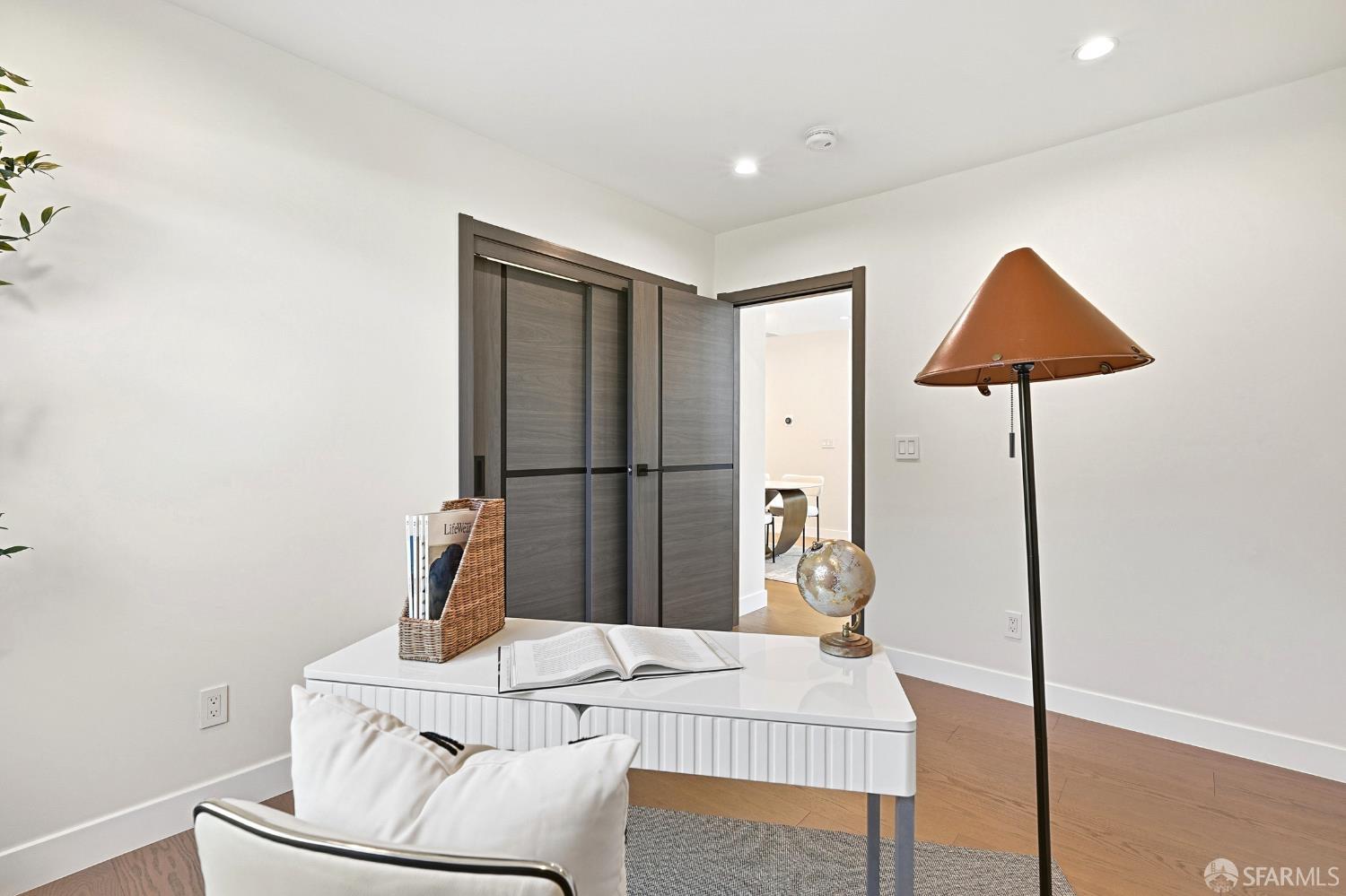 Detail Gallery Image 22 of 42 For 529 Hobart Ave, San Mateo,  CA 94402 - 4 Beds | 3 Baths