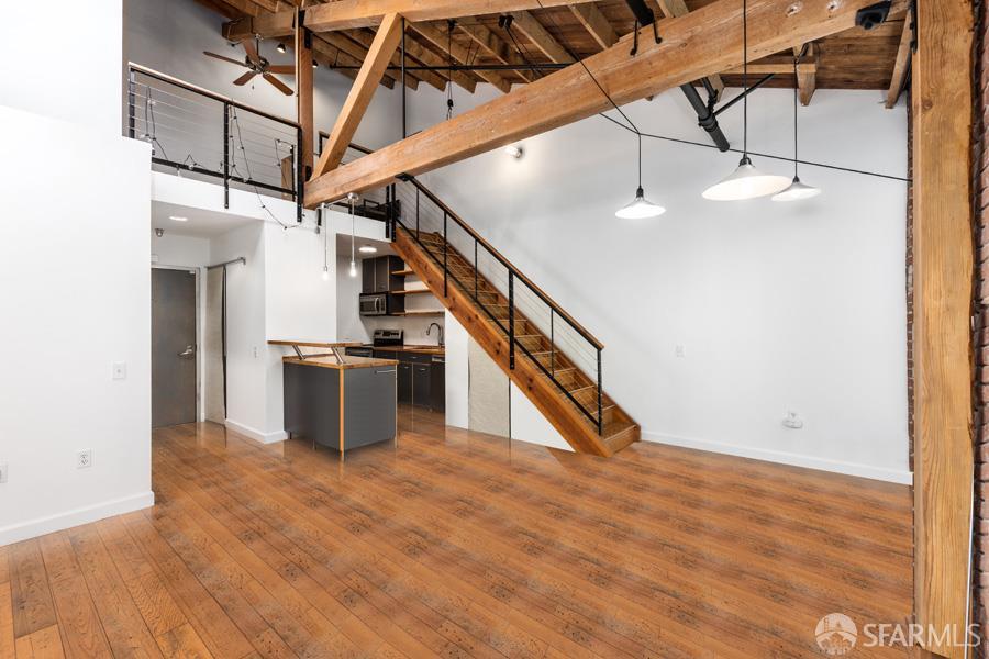 Detail Gallery Image 2 of 16 For 720 York St #209,  San Francisco,  CA 94110 - 1 Beds | 1 Baths