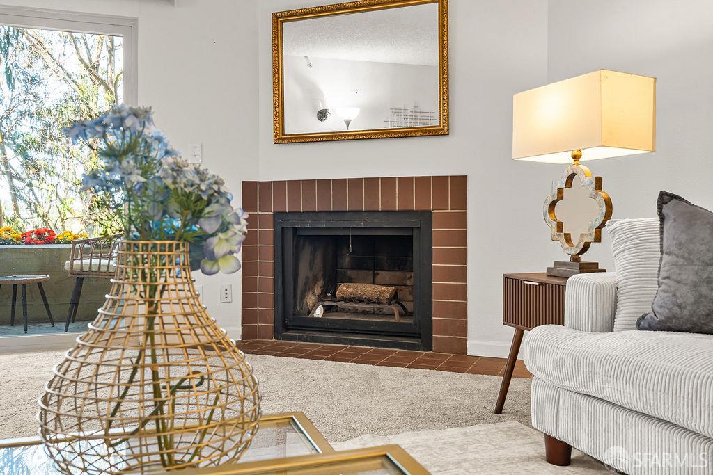 Detail Gallery Image 7 of 37 For 332 Philip Dr #103,  Daly City,  CA 94015 - 2 Beds | 2 Baths