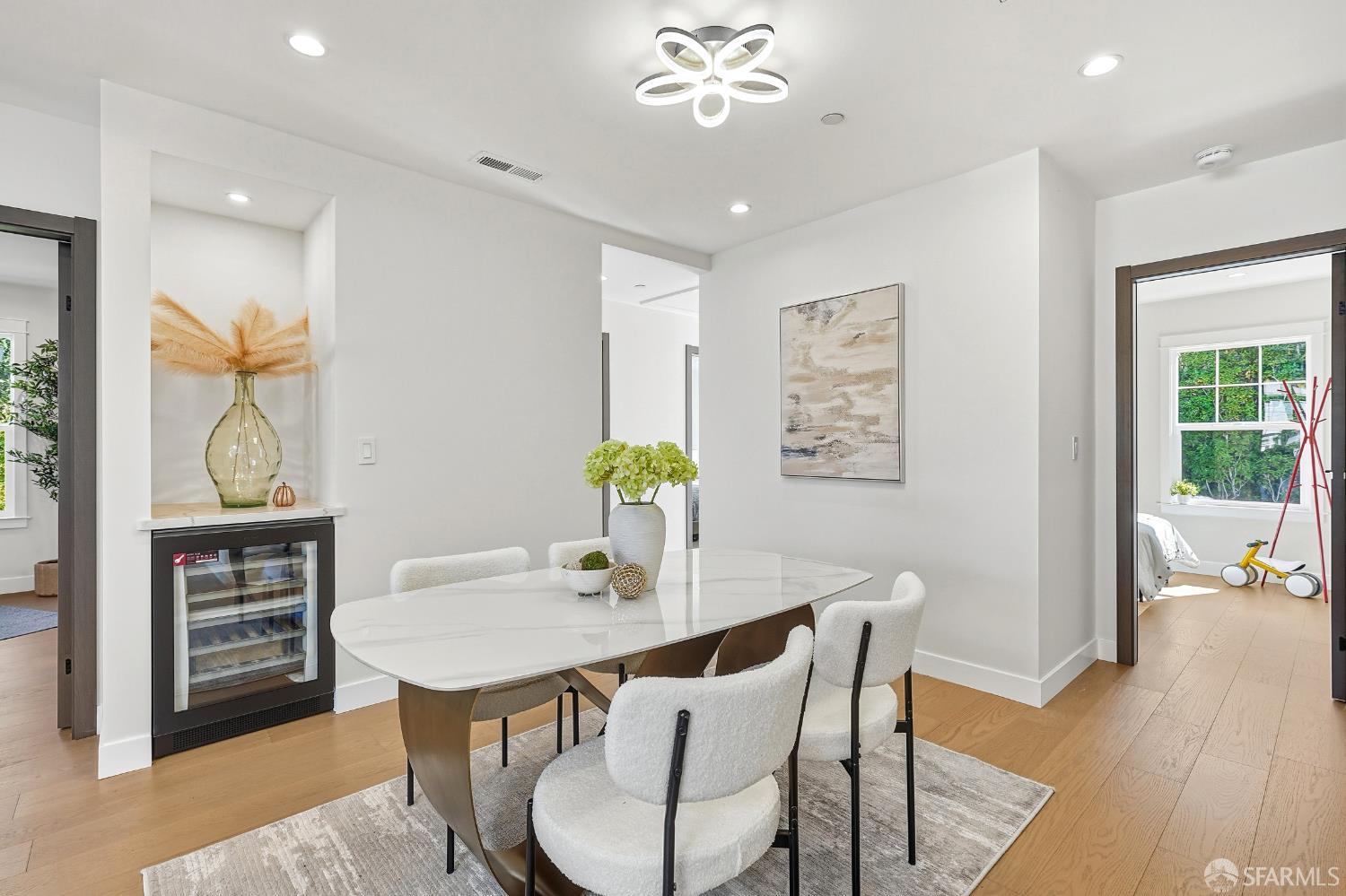 Detail Gallery Image 20 of 42 For 529 Hobart Ave, San Mateo,  CA 94402 - 4 Beds | 3 Baths