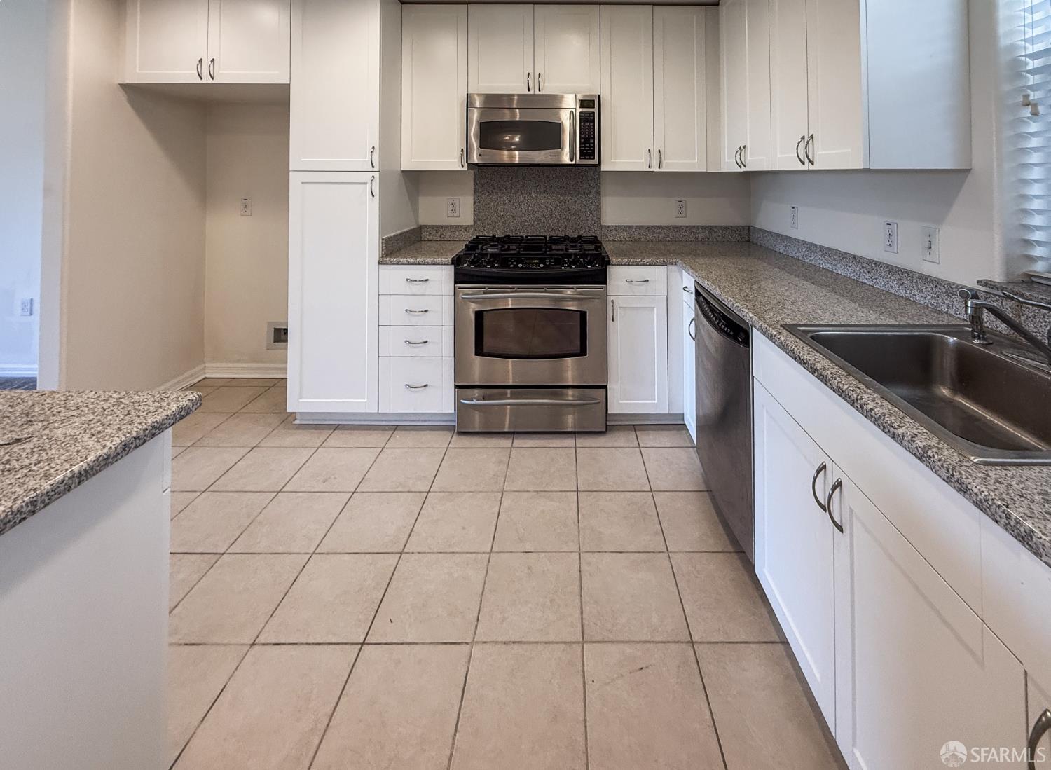 Detail Gallery Image 6 of 18 For 3901 Lick Mill Blvd #312,  Santa Clara,  CA 95054 - 1 Beds | 1 Baths