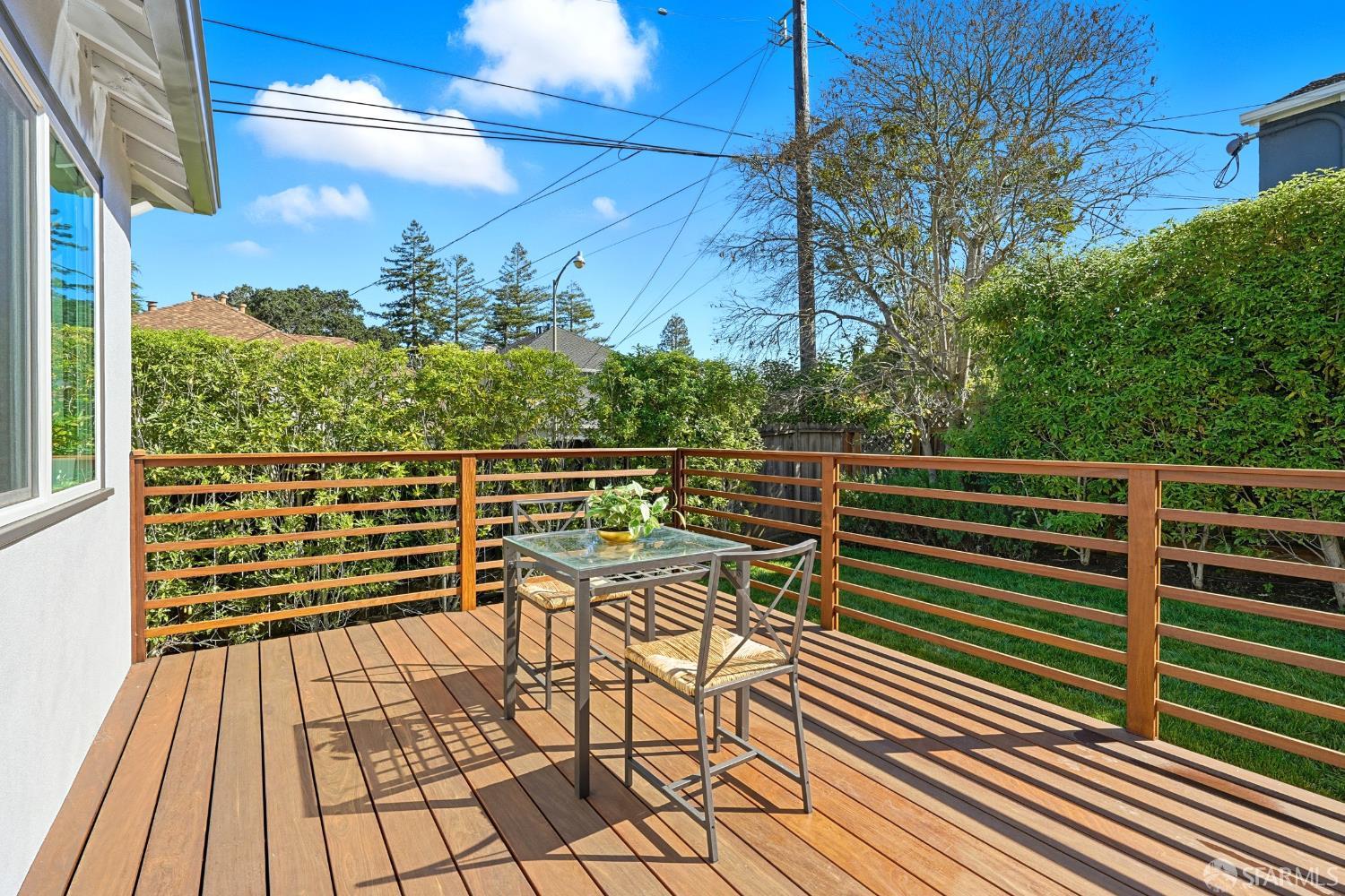 Detail Gallery Image 38 of 42 For 529 Hobart Ave, San Mateo,  CA 94402 - 4 Beds | 3 Baths