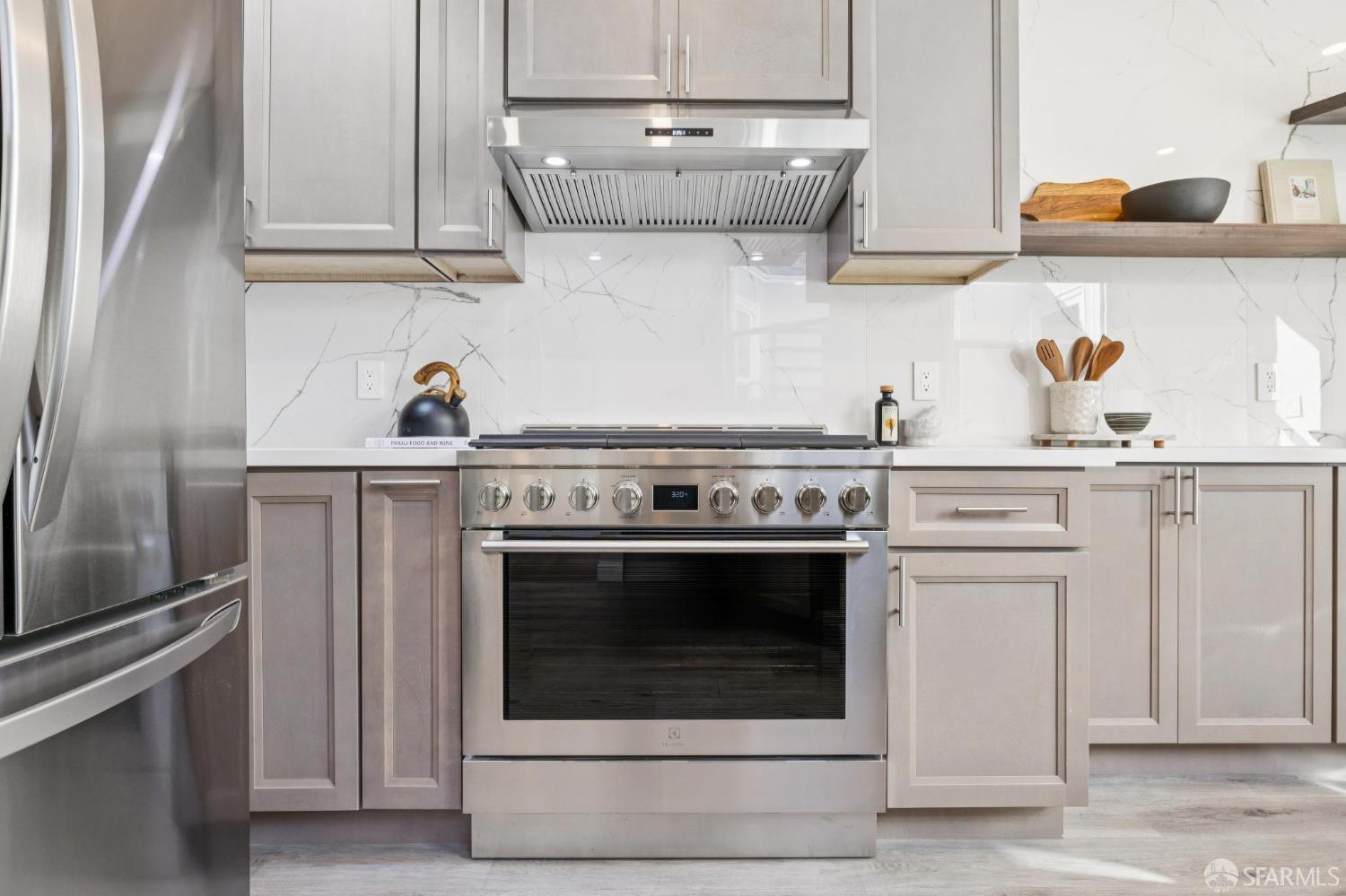 Detail Gallery Image 17 of 61 For 1675 29th Ave, San Francisco,  CA 94122 - 4 Beds | 3 Baths