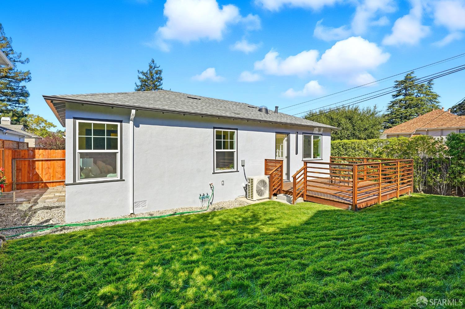 Detail Gallery Image 40 of 42 For 529 Hobart Ave, San Mateo,  CA 94402 - 4 Beds | 3 Baths