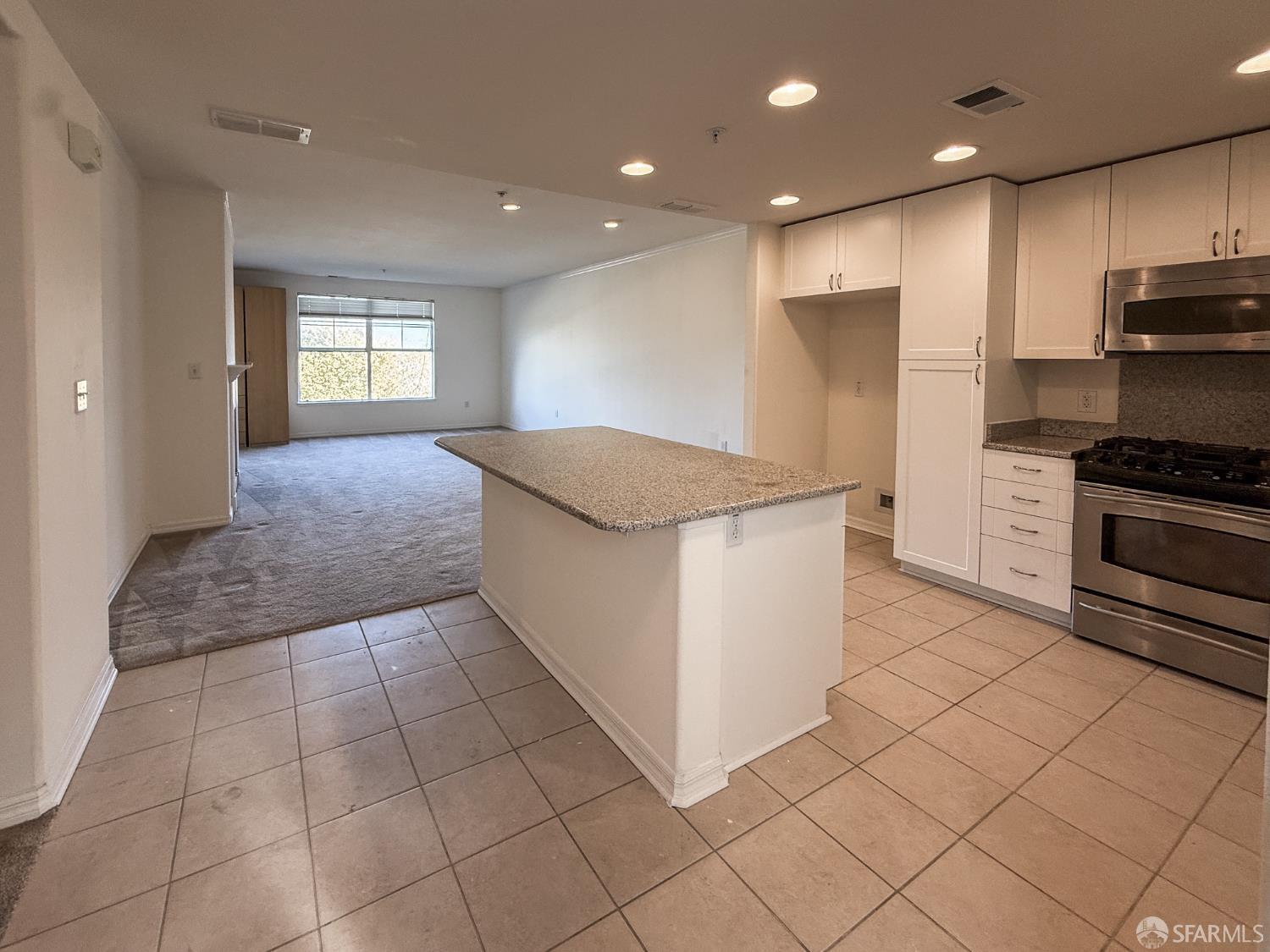 Detail Gallery Image 5 of 18 For 3901 Lick Mill Blvd #312,  Santa Clara,  CA 95054 - 1 Beds | 1 Baths